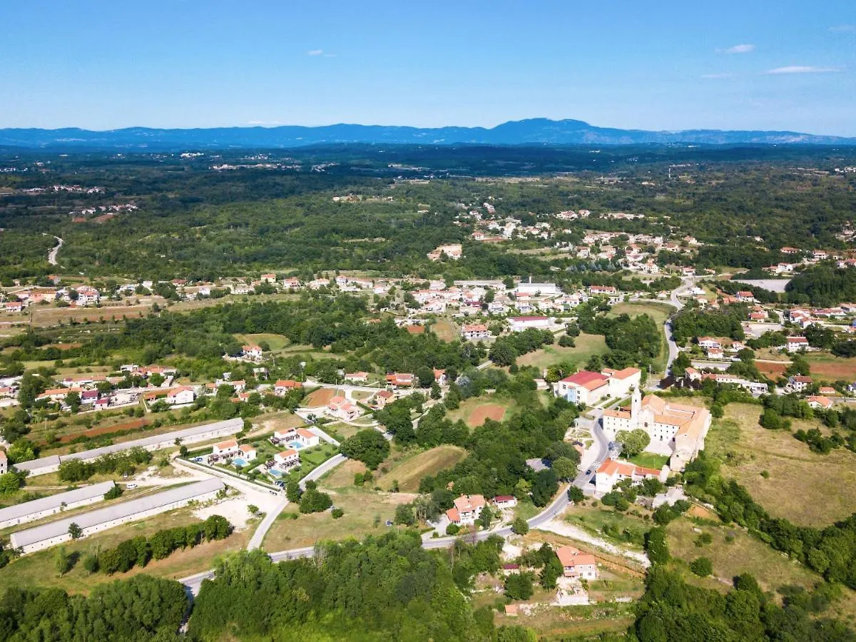 Holiday Home Narcis - Pzn211 By Interhome Pazin 0*,